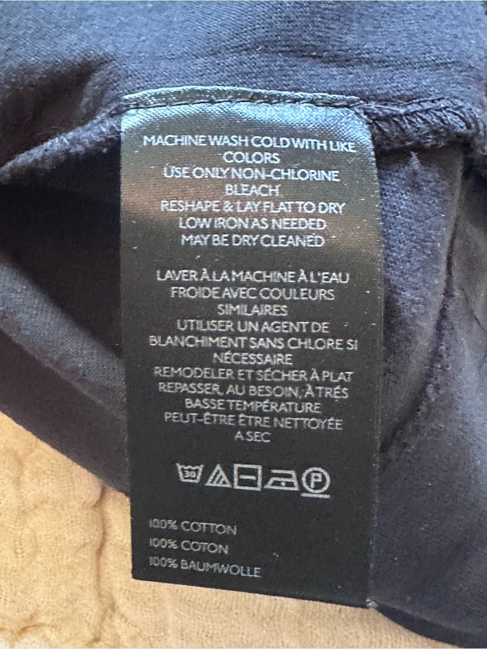 Pilcro XL black tee - Picture 7 of 7
